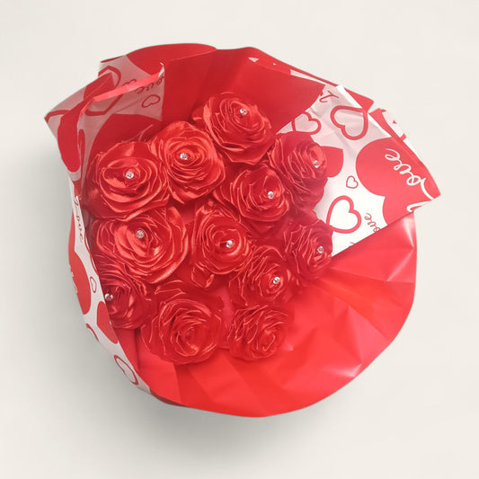 RAMO DE 12 ROSAS  SENCILLO
